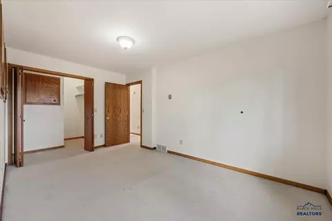 20748 76 Loop, Sturgis, SD 57785 photo 17