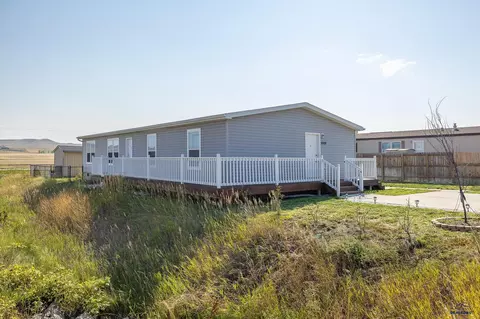 1009 Bennington Dr, Box Elder, SD 57719 photo 1