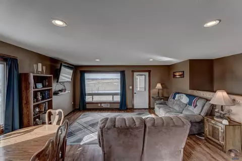 22445 Antelope Creek Rd, Box Elder, SD 57719 photo 9