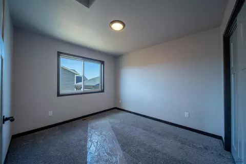 597 Antietam Dr, Box Elder, SD 57719 photo 9