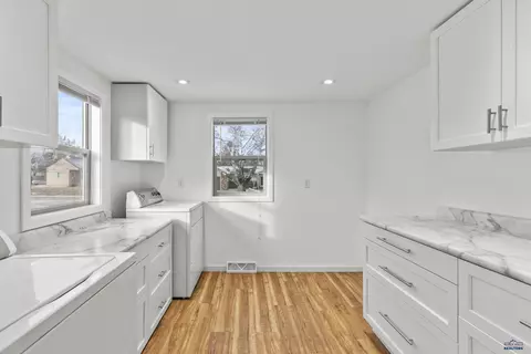 215 W 5th Ave, Wall, SD 57790 photo 13