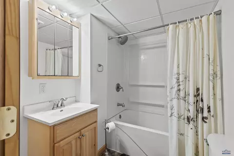 215 W 5th Ave, Wall, SD 57790 photo 29
