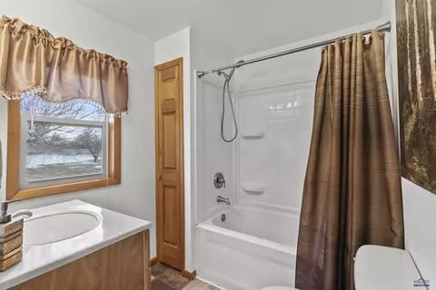 215 W 5th Ave, Wall, SD 57790 photo 19