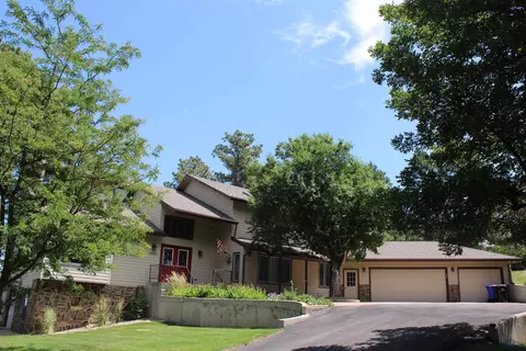 4580 S Glenview Pl, Rapid City, SD 57702