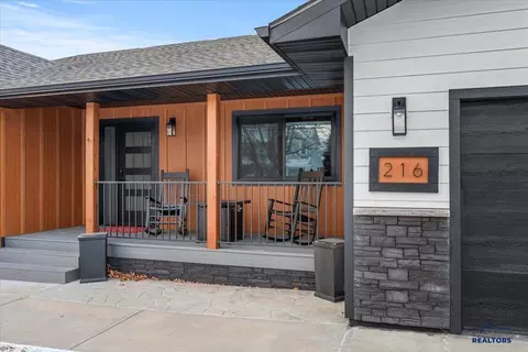 216 Union St, Spearfish, SD 57783 photo 2