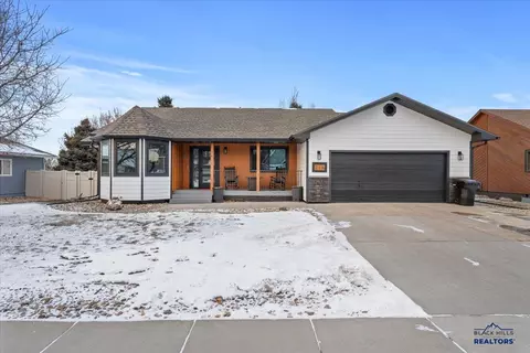 216 Union St, Spearfish, SD 57783 photo 3