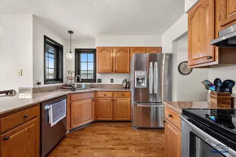 216 Union St, Spearfish, SD 57783 photo 9