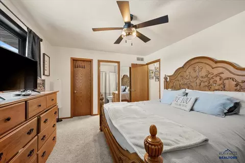 216 Union St, Spearfish, SD 57783 photo 12