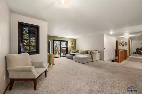 216 Union St, Spearfish, SD 57783 photo 5