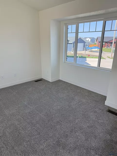 648 Valor Ct, Box Elder, SD 57719 photo 13