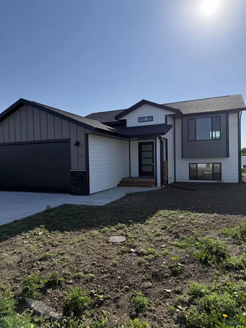 648 Valor Ct, Box Elder, SD 57719 photo 3