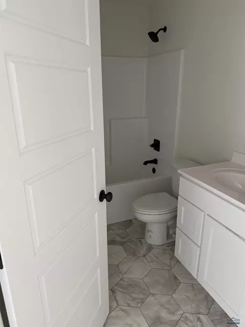 648 Valor Ct, Box Elder, SD 57719 photo 14