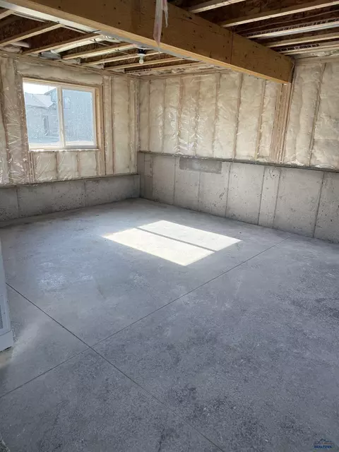 648 Valor Ct, Box Elder, SD 57719 photo 31