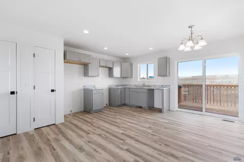 826 Yorktown Blvd, Box Elder, SD 57719 photo 6