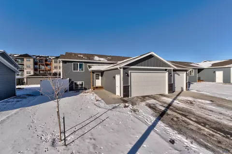 549 Abraham Ct, Rapid City, SD 57703