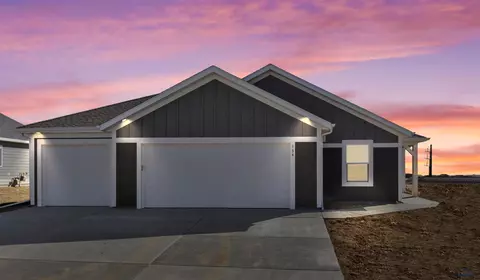 134 Isaac St, Rapid City, SD 57703