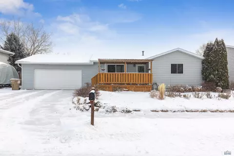 5212 Basswood, Rapid City, SD 57703