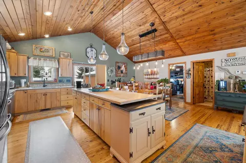 2010 Branding Iron Dr, Spearfish, SD 57783 photo 11