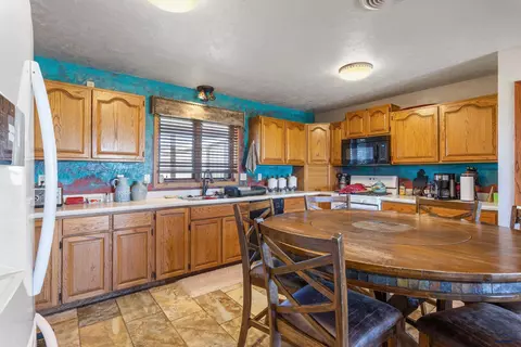 601 Spur Dr Spur Ct, Wall, SD 57790 photo 8