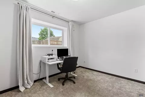8073 Foley Dr, Summerset, SD 57769 photo 25