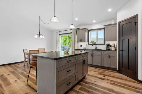 8073 Foley Dr, Summerset, SD 57769 photo 4