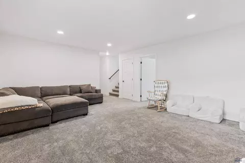 8073 Foley Dr, Summerset, SD 57769 photo 27