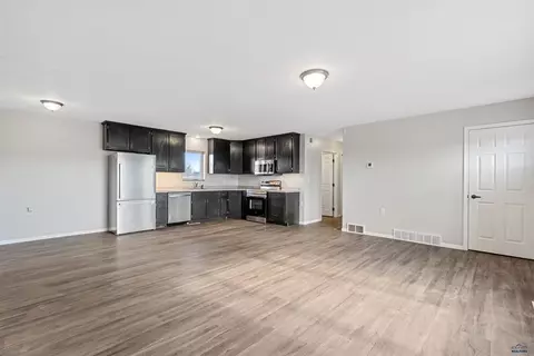632 Shuttle Ct, Box Elder, SD 57719 photo 6
