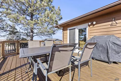 36 Stone Dr, Wall, SD 57790 photo 31