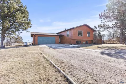 36 Stone Dr, Wall, SD 57790 photo 2