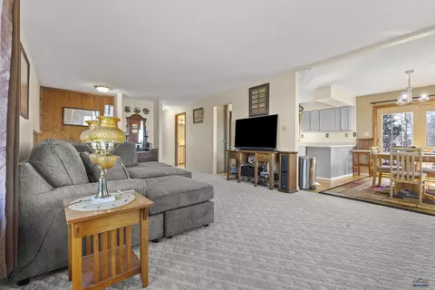 36 Stone Dr, Wall, SD 57790 photo 6