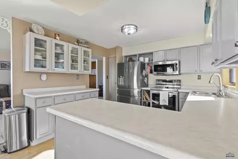 36 Stone Dr, Wall, SD 57790 photo 9