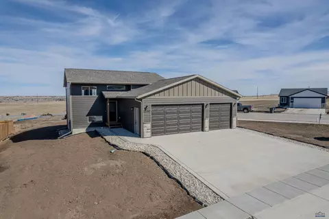 1200 Kenai Dr, Box Elder, SD 57719