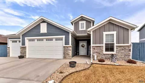 3320 Jim St, Rapid City, SD 57703