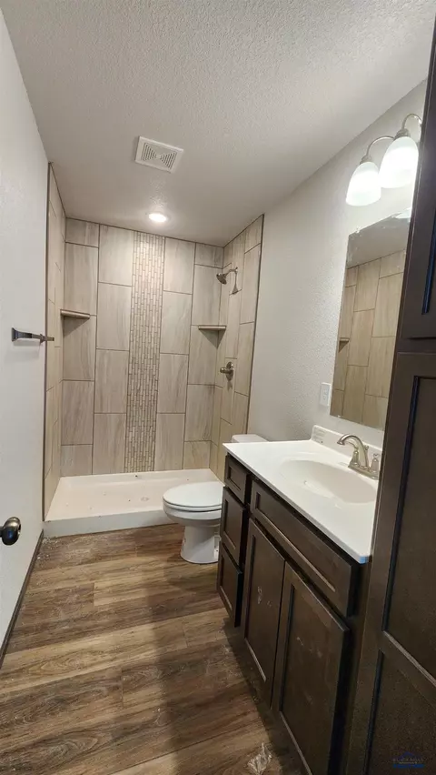 Bath - 417 Yelner Dr #LOT 5 BLK 5, Box Elder, SD 57719 photo 1 of 2