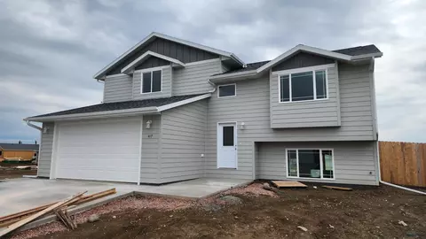 417 Yelner Dr #LOT 5 BLK 5, Box Elder, SD 57719