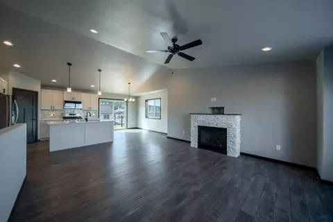 3431 Joseph St, Sturgis, SD 57785 photo 9