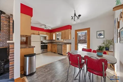 823 Verdale Dr, Spearfish, SD 57783 photo 12