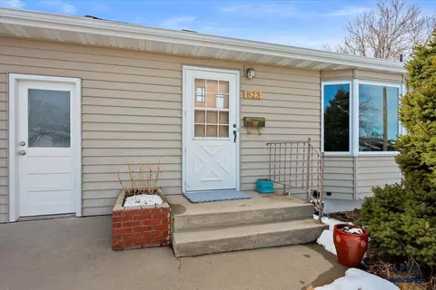 823 Verdale Dr, Spearfish, SD 57783 photo 1