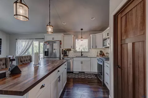 13740 Telluride St, Summerset, SD 57769 photo 17