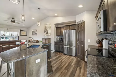 533 Ballista Blvd, Box Elder, SD 57719 photo 8