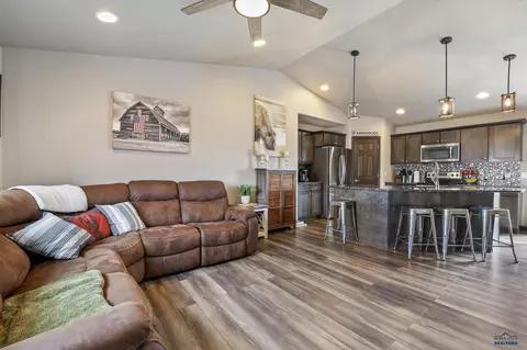 533 Ballista Blvd, Box Elder, SD 57719 photo 4
