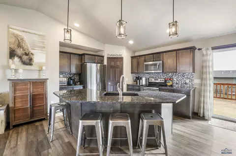 533 Ballista Blvd, Box Elder, SD 57719 photo 7