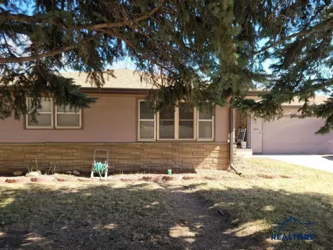 1604 Space Ave, Rapid City, SD 57701