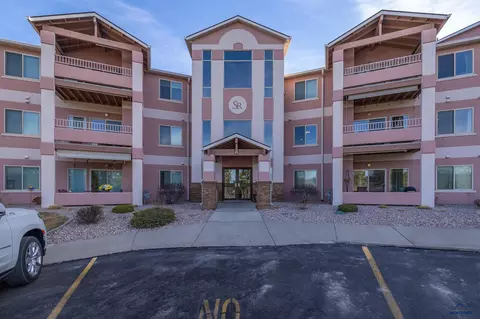 3600 Sheridan Lake Rd UNIT 213, Rapid City, SD 57702