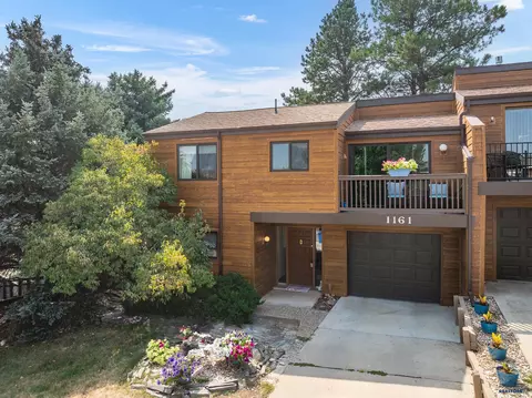 1161 Lookout Ln, Rapid City, SD 57701