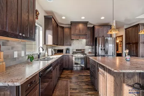 716 Pro Rodeo Dr, Spearfish, SD 57783 photo 10