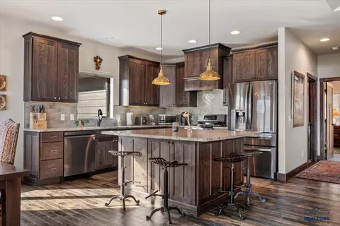 716 Pro Rodeo Dr, Spearfish, SD 57783 photo 9