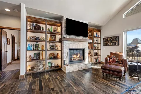 716 Pro Rodeo Dr, Spearfish, SD 57783 photo 6