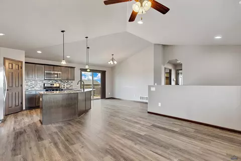 553 Ballista Blvd, Box Elder, SD 57719 photo 8