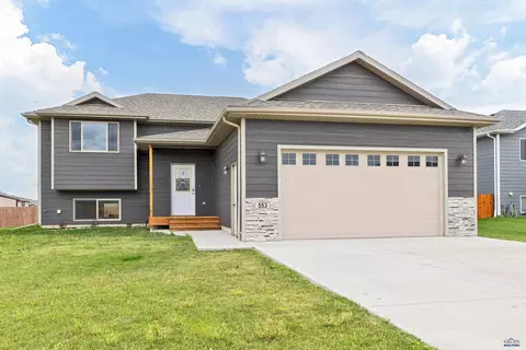 553 Ballista Blvd, Box Elder, SD 57719 photo 1